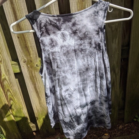 American Eagle Tie Dye Tank Top - Picture 2 of 2